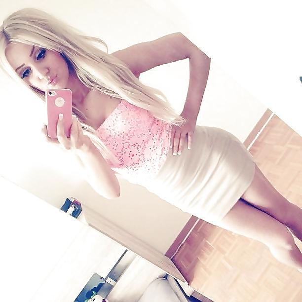 25P Hot Sluts I'd love to cum all over