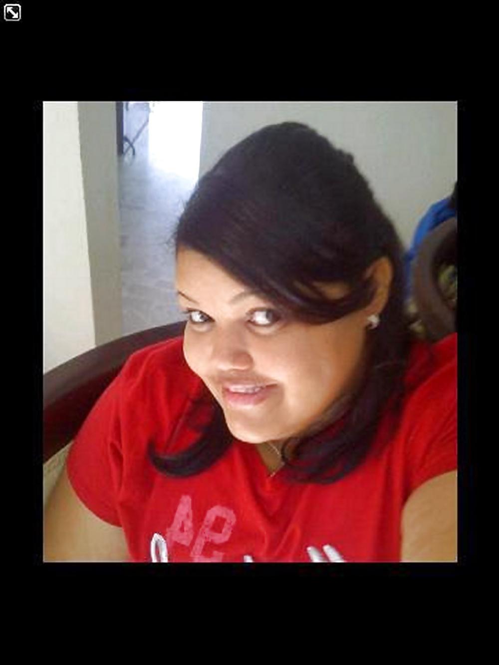25P A dominican girl called Onexy R.