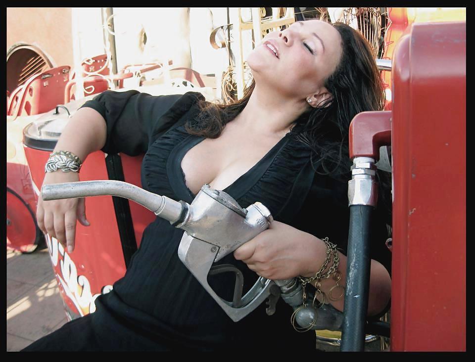 25P Let's Jerk Off Over ... Mela Lee (Magnolia Memoir Vocalist)