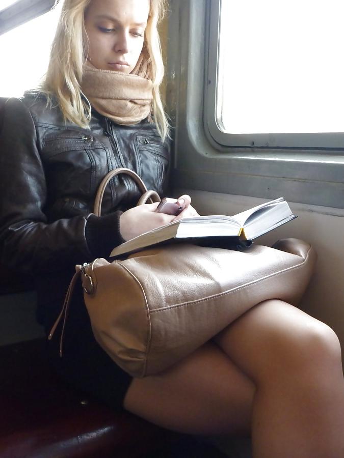 21P Girls On Trains