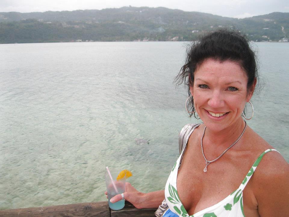7P Ex cougar girlfriend
