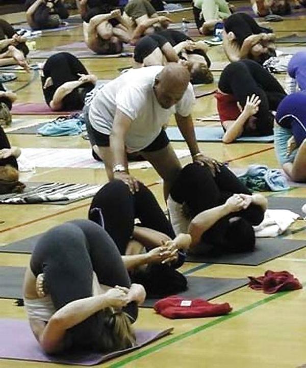 25P SPORTLICH, SPORT, WORK OUT, YOGA, ARSCH, JUGENDLICH