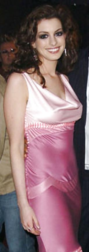 14P Anne Hathaway's perfect tits