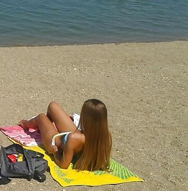 25P Spy picnic, fishing and country old + young romanian