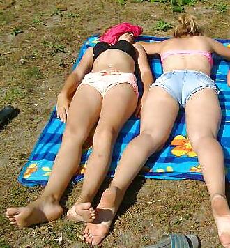 25P Spy picnic, fishing and country old + young romanian