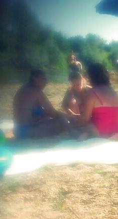 25P Spy picnic, fishing and country old + young romanian