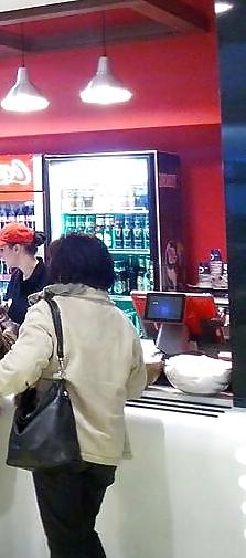 25P Spy fast-food and restaurant romanian