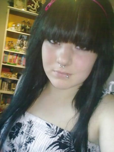 25P Which 10 faces would you cum over?