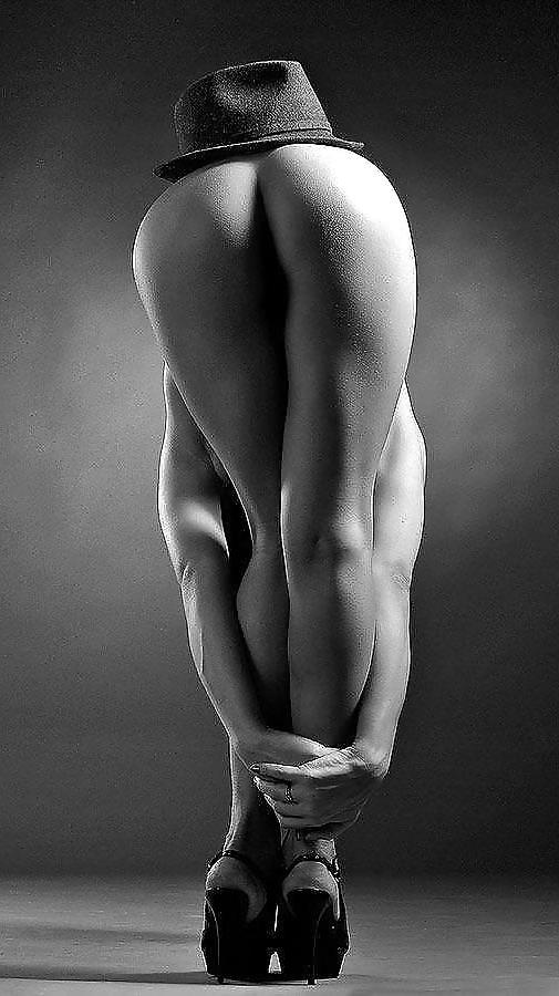 25P Perfect Ass Perfect Pic 2