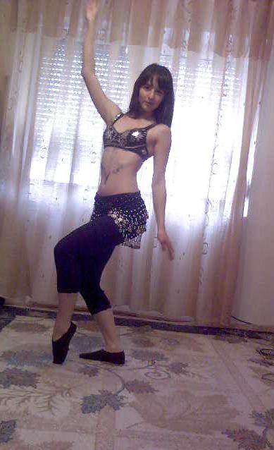 4P Belly dancing 