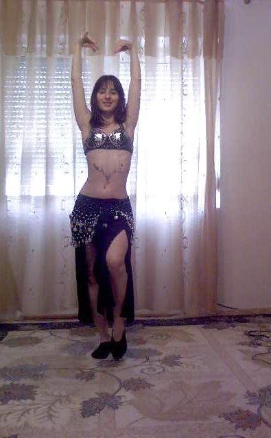 4P Belly dancing 