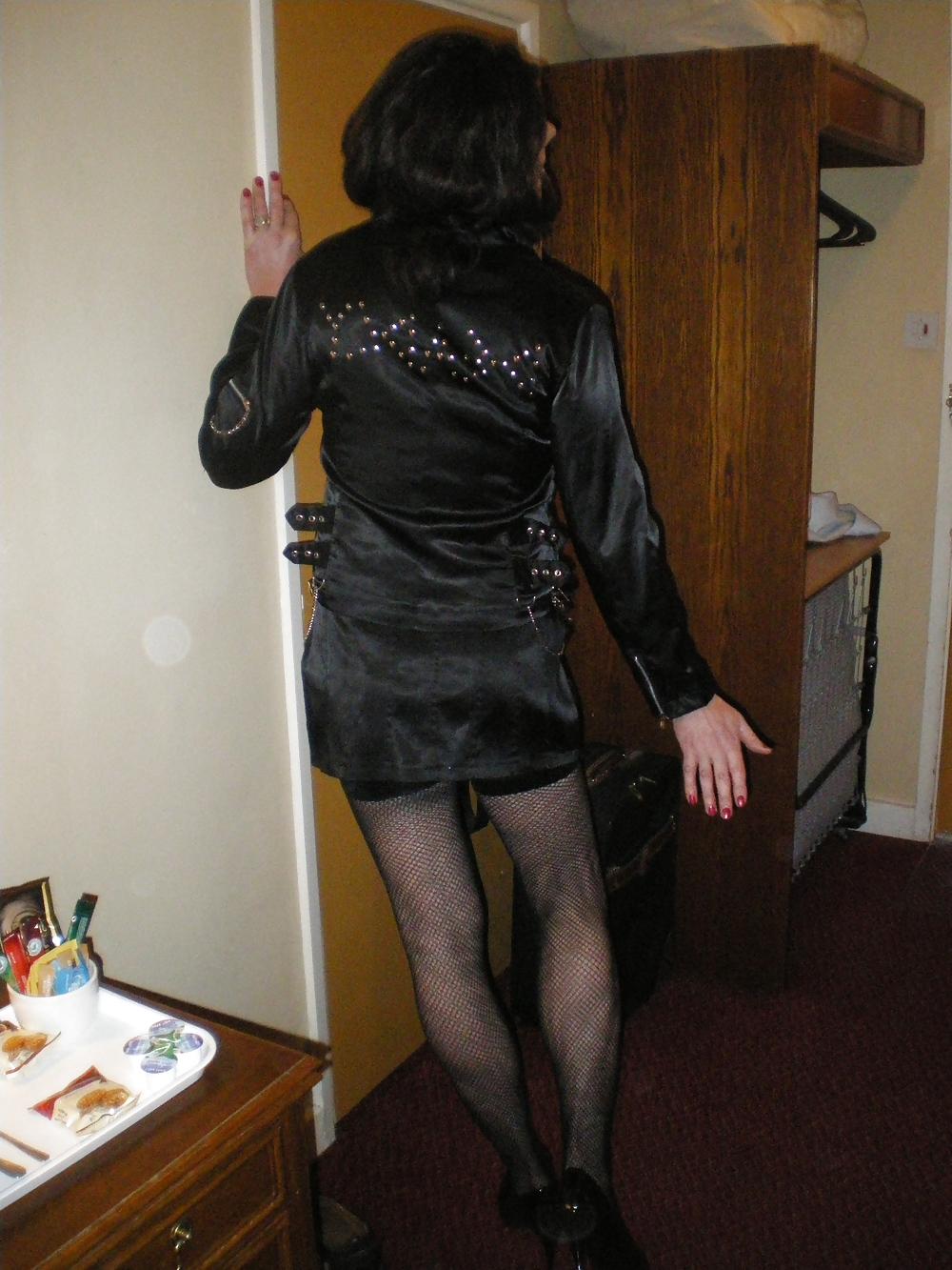 8P Hotel whore