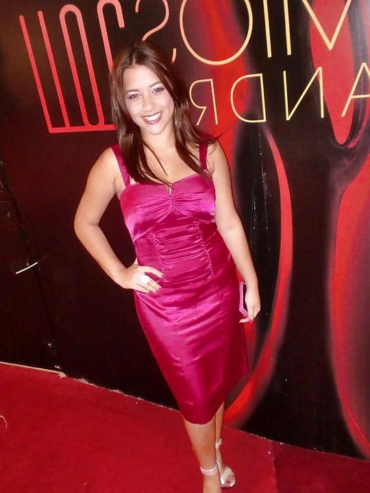 4P Dominican facebook girl