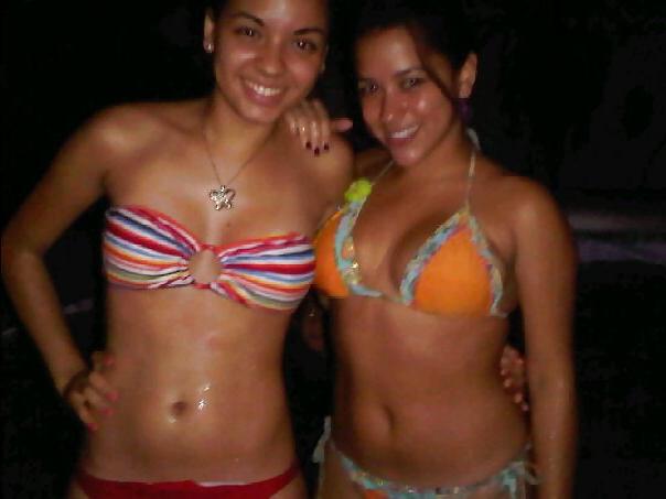 4P Dominican facebook girl