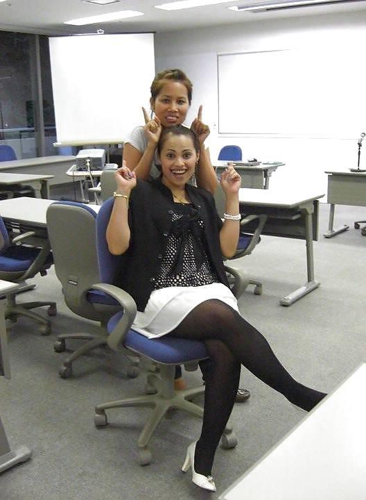 14P Women show Legs in Pantyhose