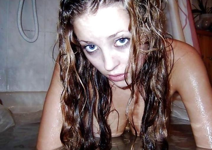 25P Homemade pics - Sexy Babe 