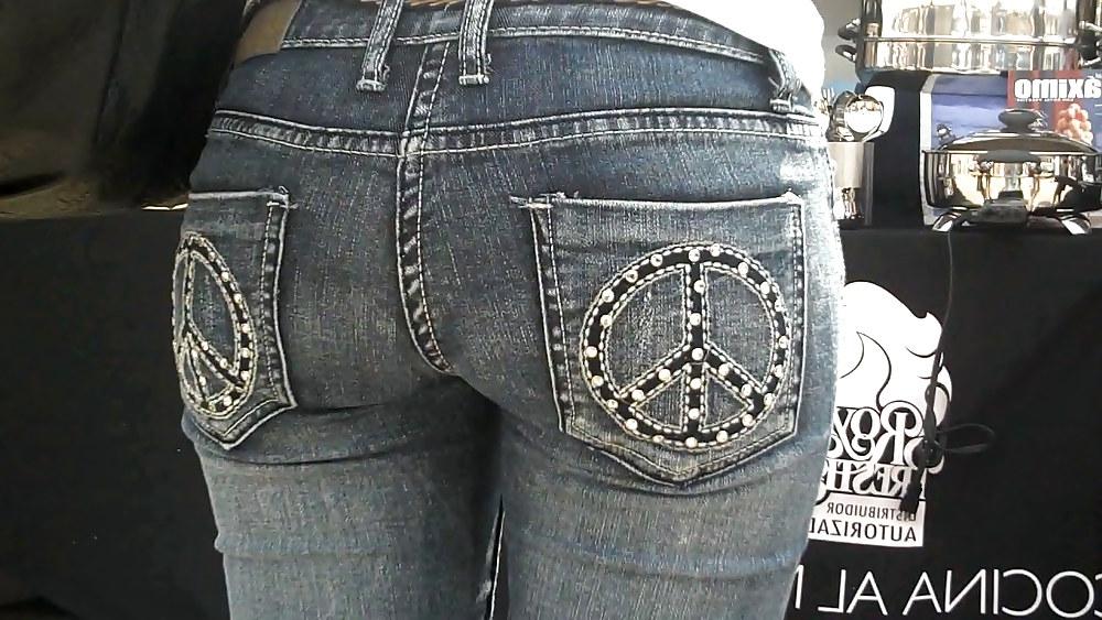 25P Butts are nice in ass tight jeans 