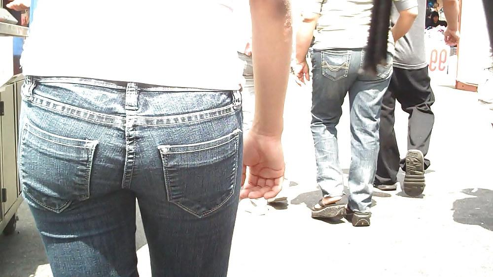 25P Butts are nice in ass tight jeans 