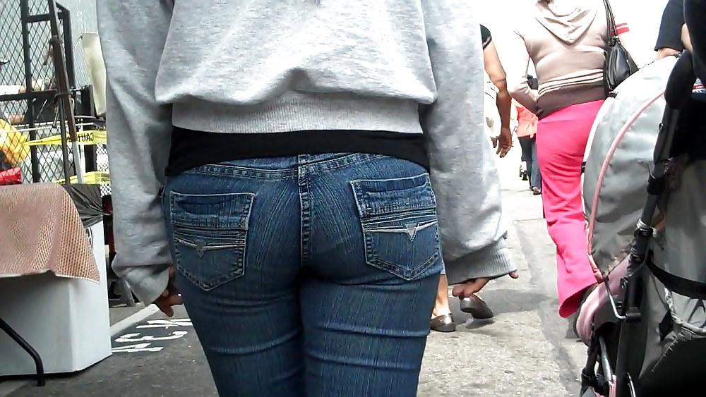 25P Butts are nice in ass tight jeans 