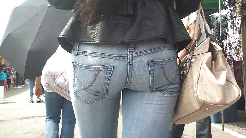 25P Butts are nice in ass tight jeans 