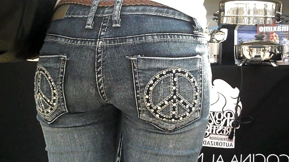25P Butts are nice in ass tight jeans 