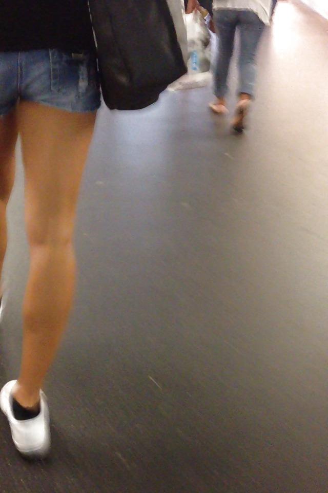 18P Hot girl in tight pants