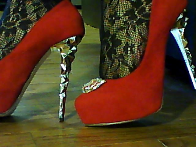 13P Christmas shoe worship