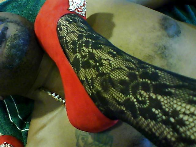 13P Christmas shoe worship