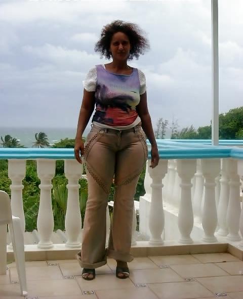 25P Dolly - Thick Dominican MILF 