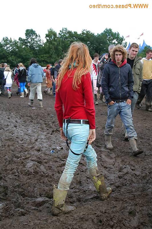 25P Wet, messy and muddy girls 2