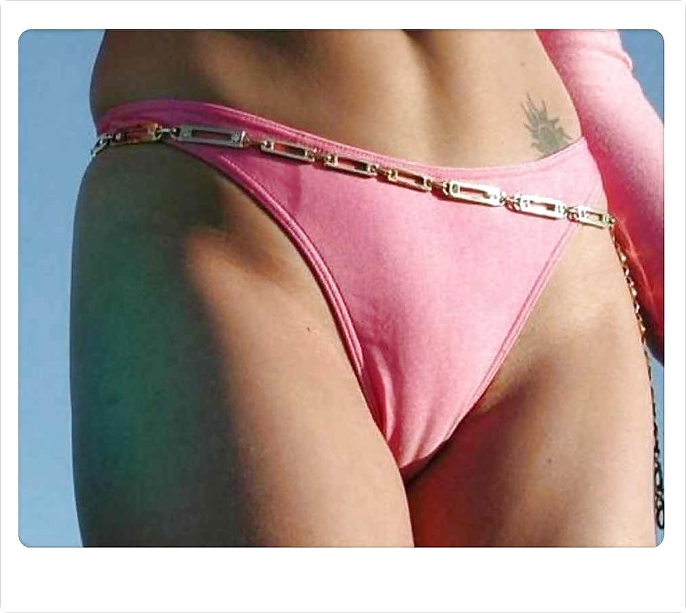 25P MIX Camel-Toes by DarKKo
