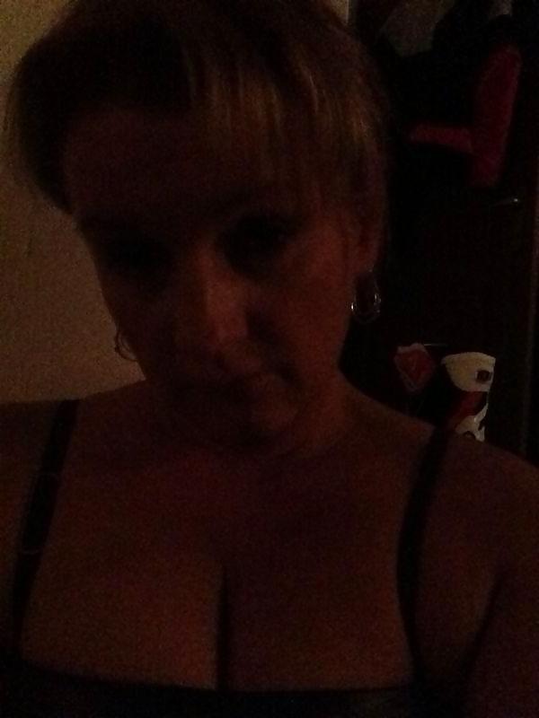 25P Busty in fur