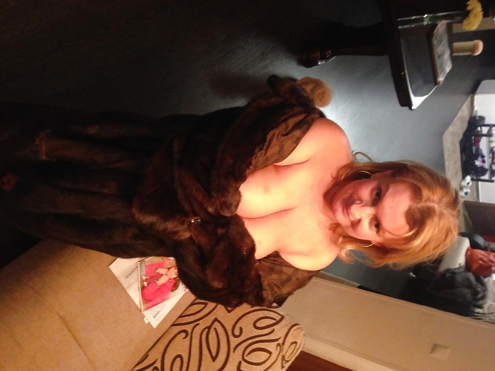 25P Busty in fur