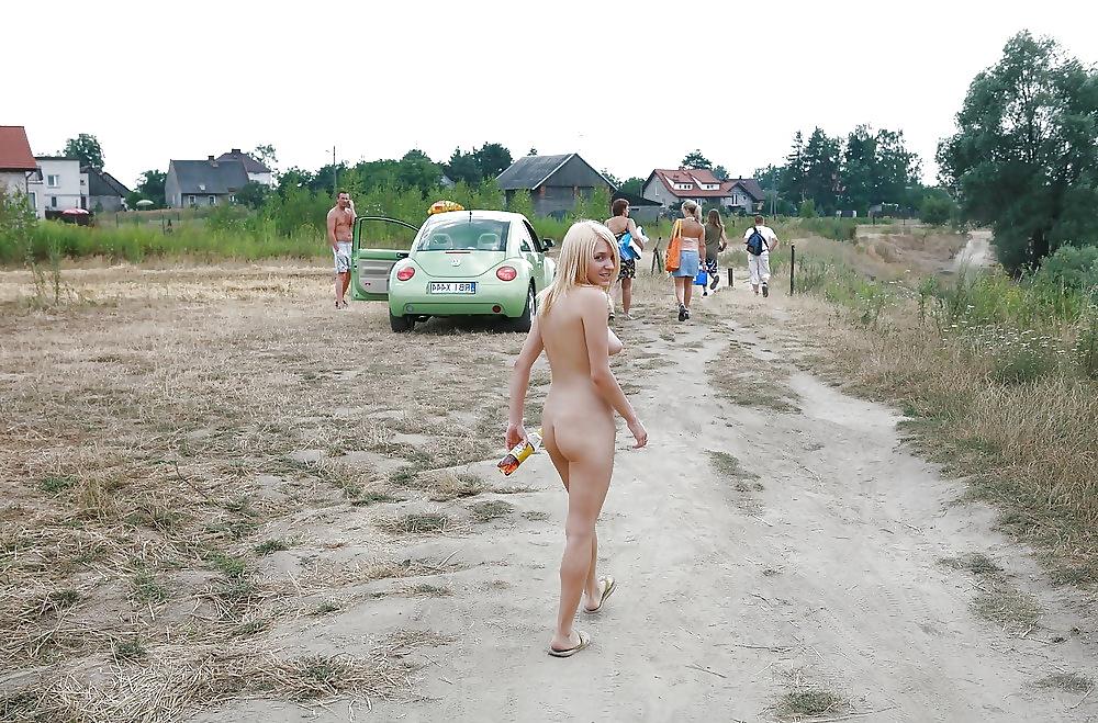 25P Nutte -Polin-am Strand fotogarfiert
