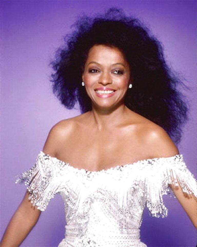 25P Let's Jerk Off Over ... Miss Diana Ross