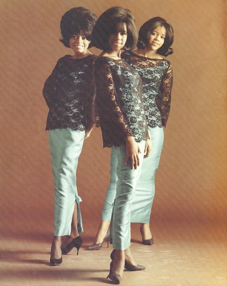 25P Let's Jerk Off Over ... Miss Diana Ross