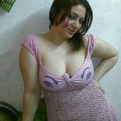 25P Hot arab girls