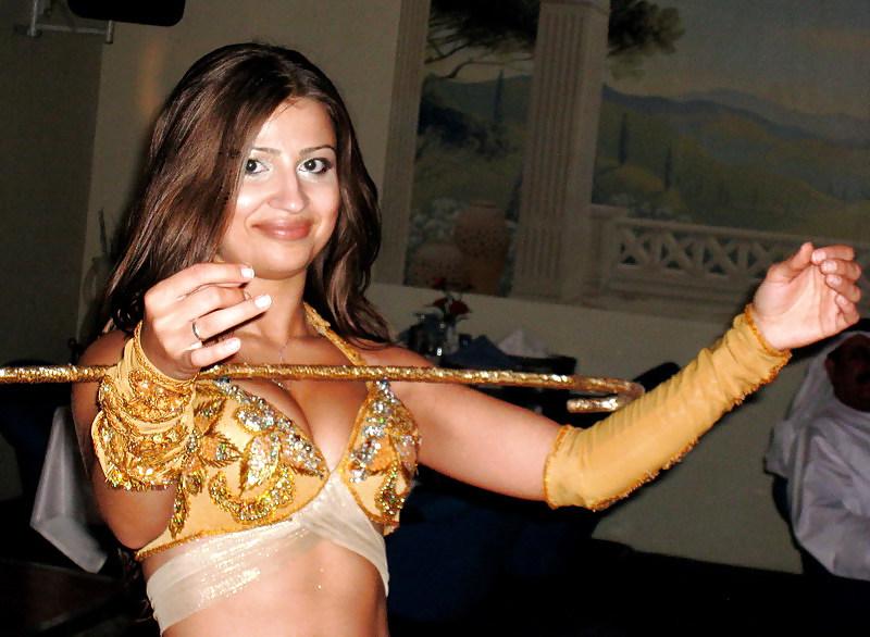 25P arabic Belly Dancing 