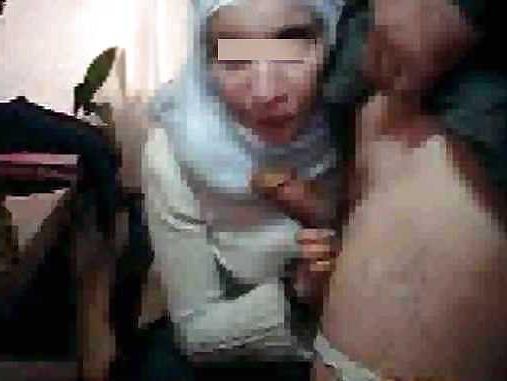 25P Hijab arab webcam in office Wears egypt or turkish jilbab