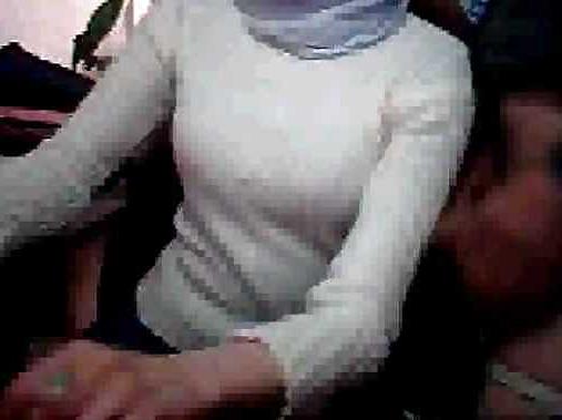 25P Hijab arab webcam in office Wears egypt or turkish jilbab