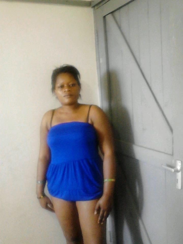9P Kenya online hooker Perciler 