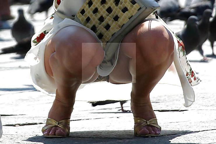 16P Cameltoe
