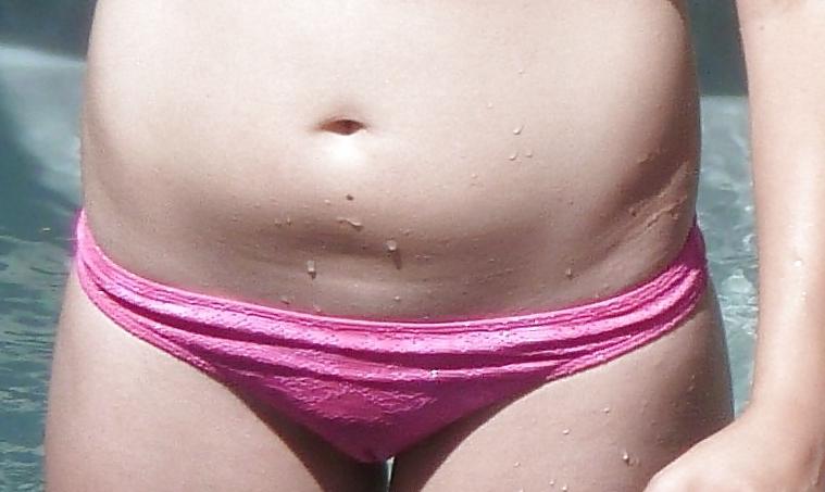 24P Teen camel toe 2