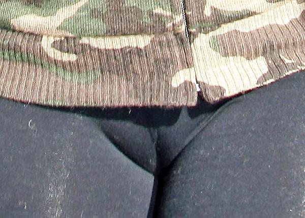 6P CHRISTINA AGUILERA CAMEL TOE 