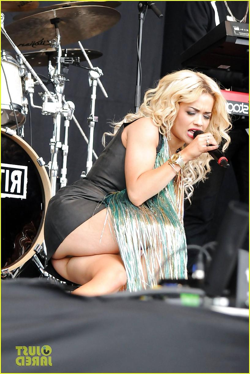 25P Celebrity Cameltoe's 6