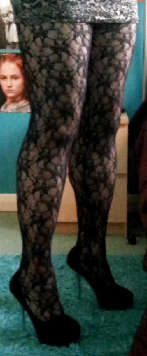11P Shiny Heels 1