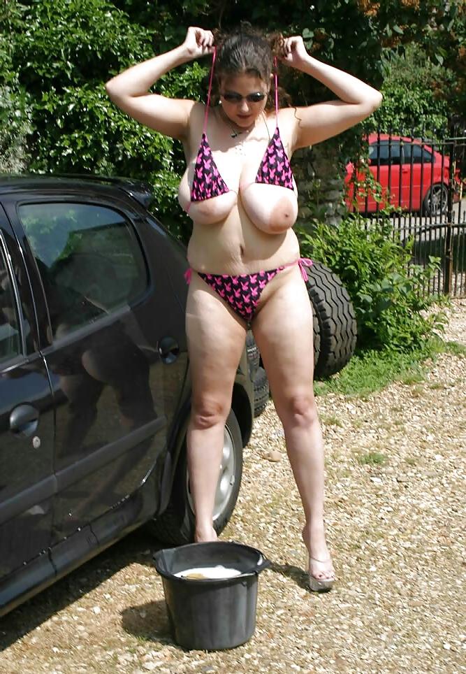 9P Denise Davies strips off her bikini while washing a car