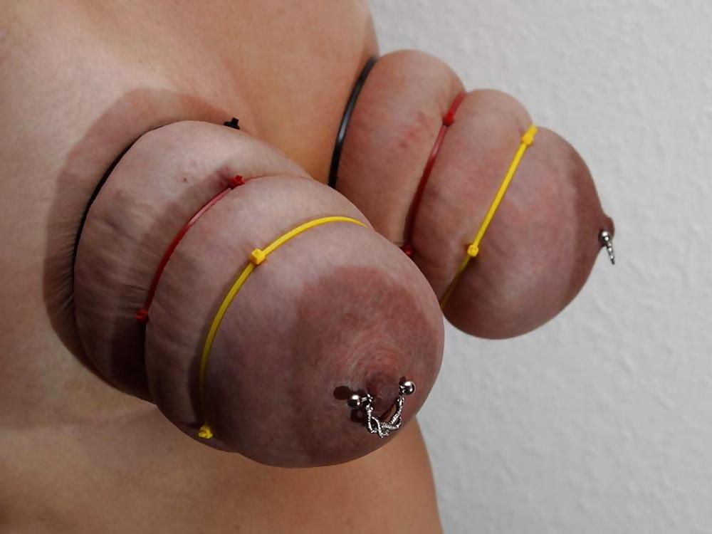 25P Pierced Nipples and Pussy's