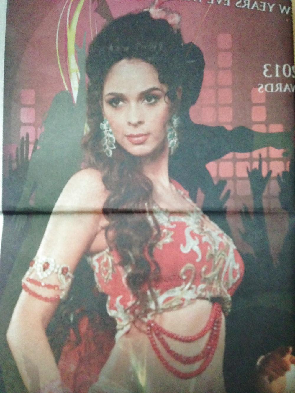 25P Indian Sluts I Wanked Over Today (from Ethnic Newspapers)