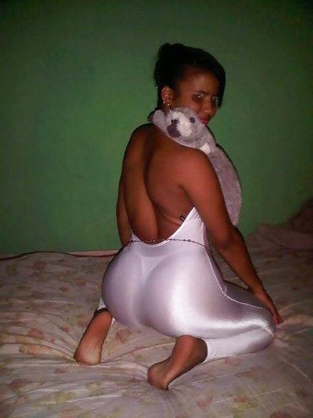 20P SEXY PUTICA DOMINICAN TEEN